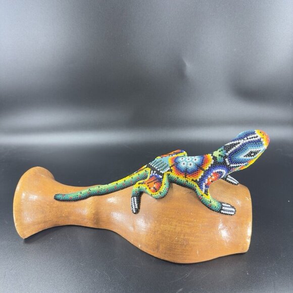 Mexican Folk Art Beaded Lizard On Pottery Wall Hanging Vase Vessel Alebrije VTG - Picture 15 of 15